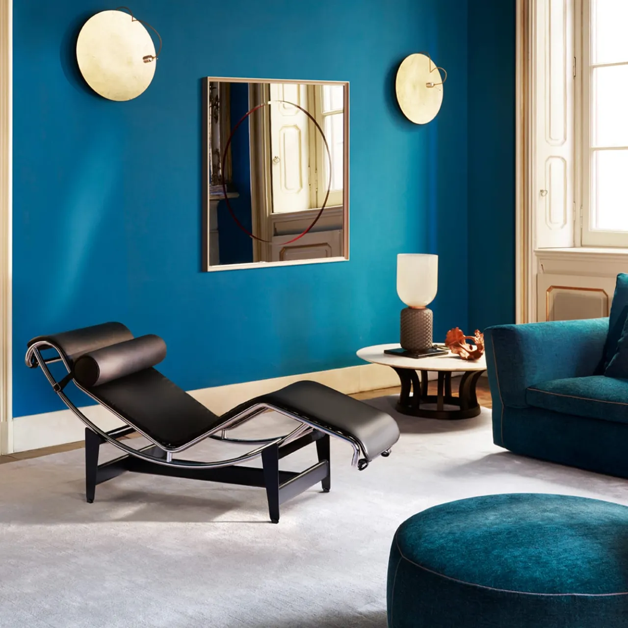 Cassina Chaises<4 Chaise Longue À Reglage Continu By Le Corbusier & Pierre Jeanneret & Charlotte Perriand - Black Leather