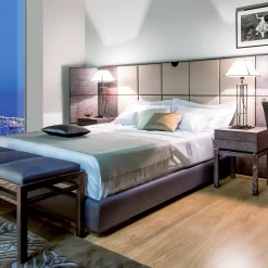 Garbarino Collections Nightstands<102 TNT Bedside Table