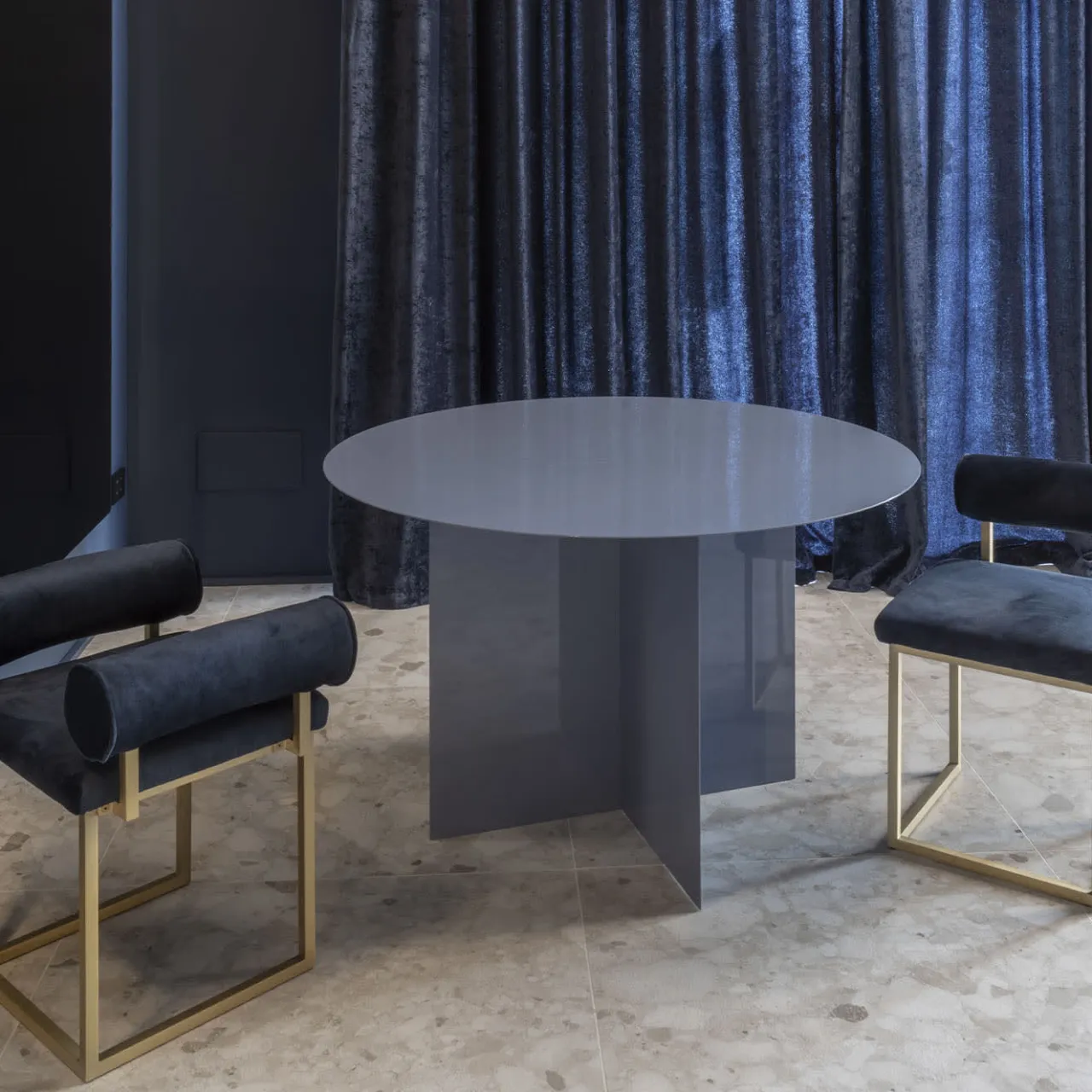 Secondome Edizioni Dining Tables<Across Blue Round Dining Table
