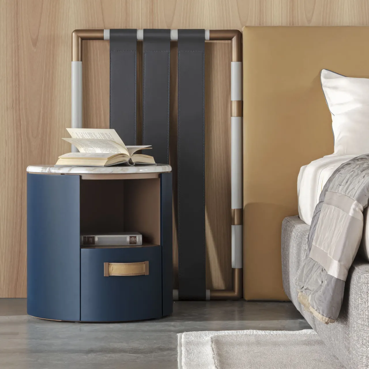 Meroni & Colzani Nightstands<Alassio Bedside Table with top in Marble Calacatta Gold Shine