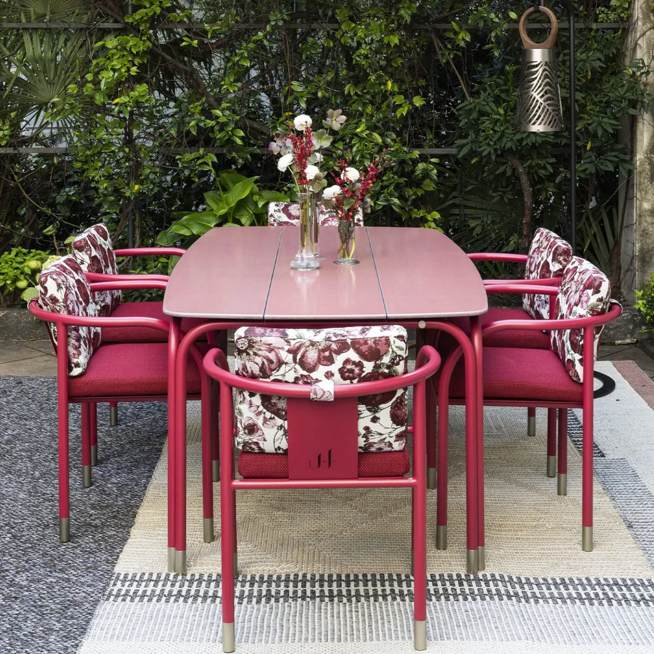 Jwana Hamdan Outdoor Chairs & Stools<Aliya Red Outdoor Dining Chair