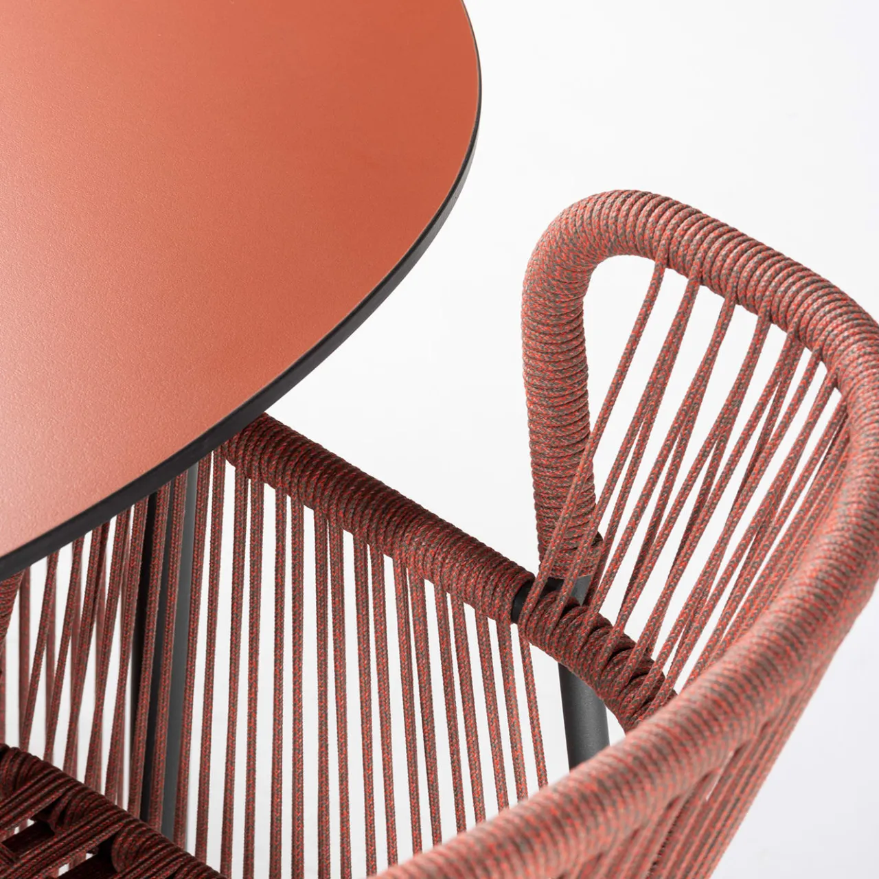 Chairs & More Outdoor Chairs & Stools<Altana SP Gray & Pink Chair by Antonio De Marco