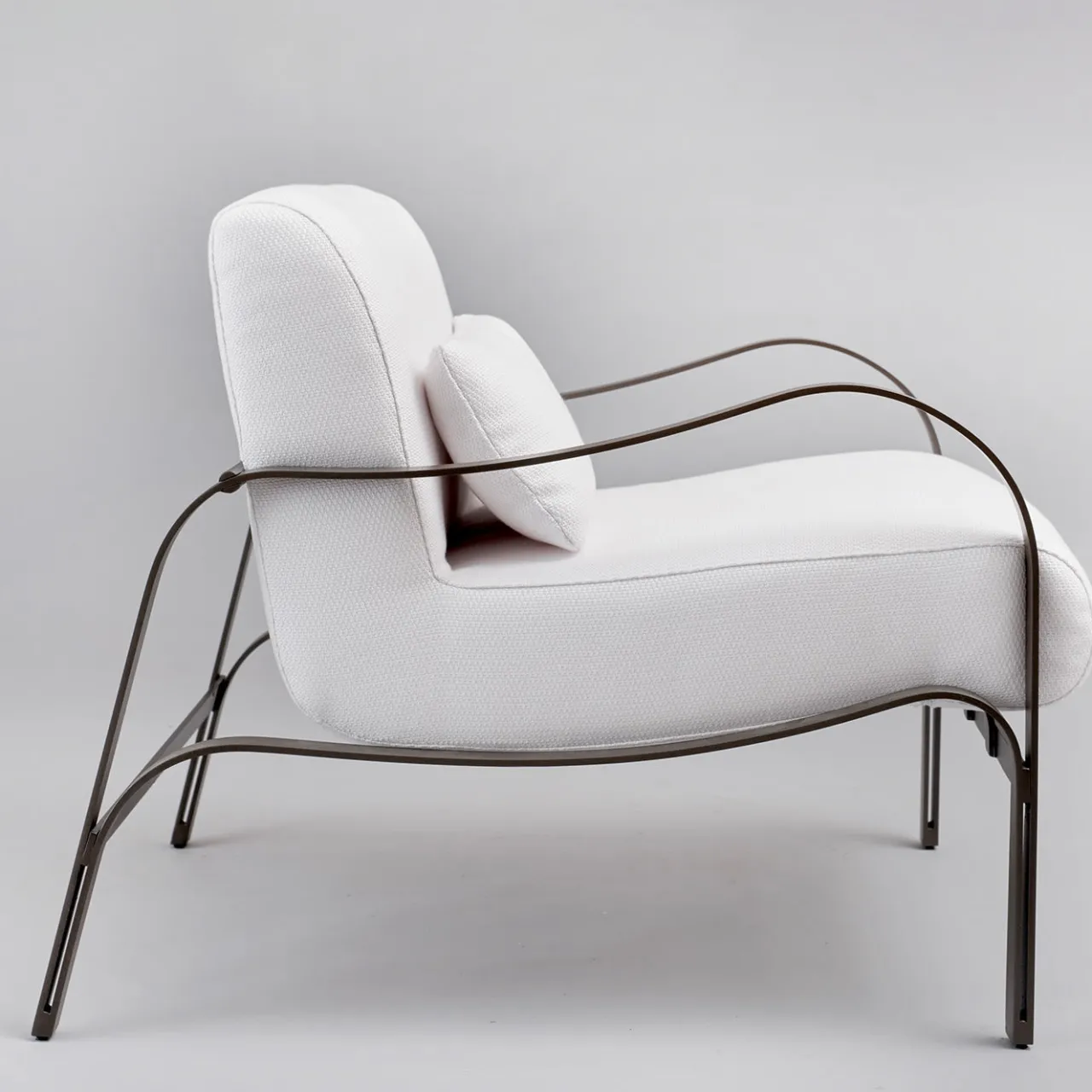 Officina Ciani Outdoor Armchairs<Amalfi White and Gray Armchair by Studio 63 in Stainless Steel
