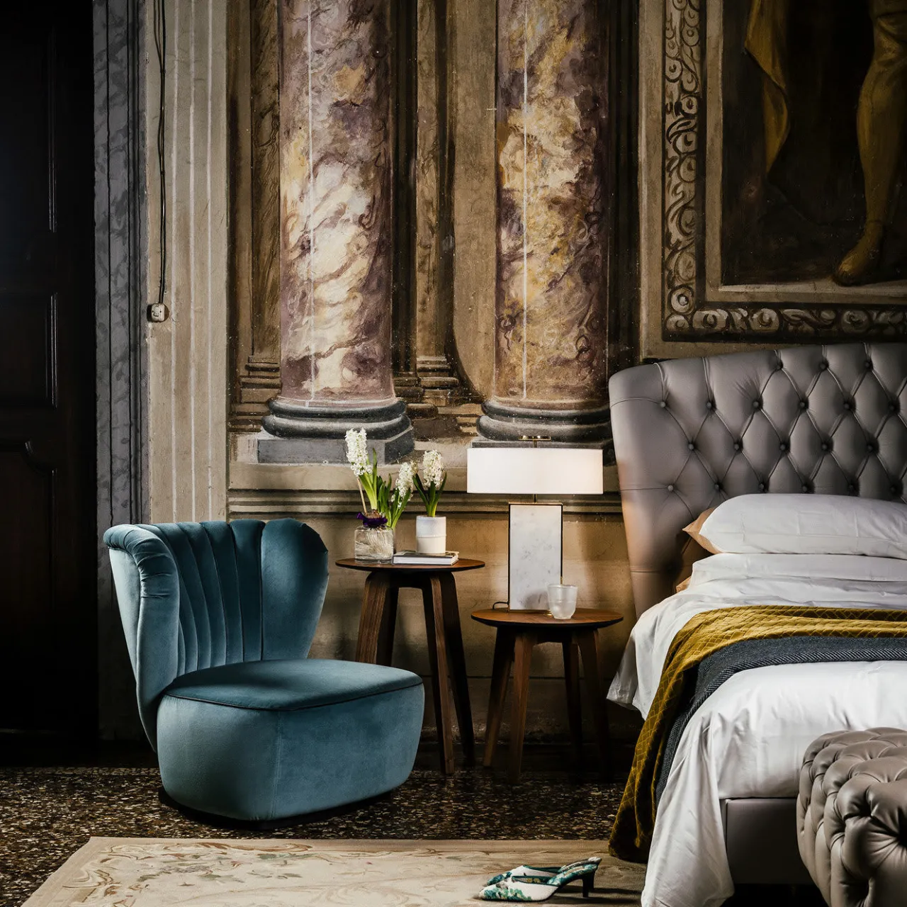 Black Tie Armchairs<Amelia Armchair