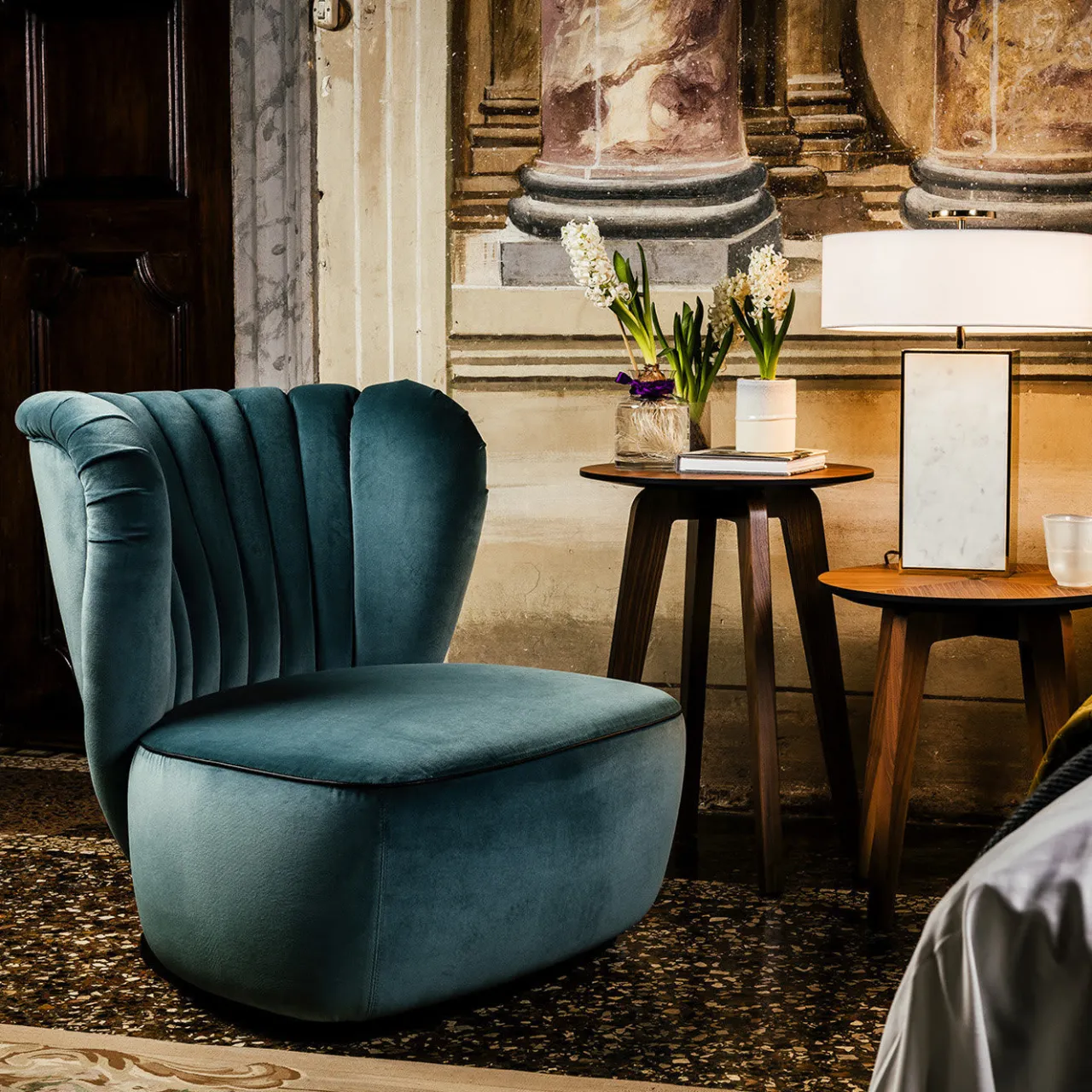 Black Tie Armchairs<Amelia Armchair