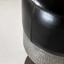 Laura Meroni Stools<Amelie Black Leather Swivel Stool