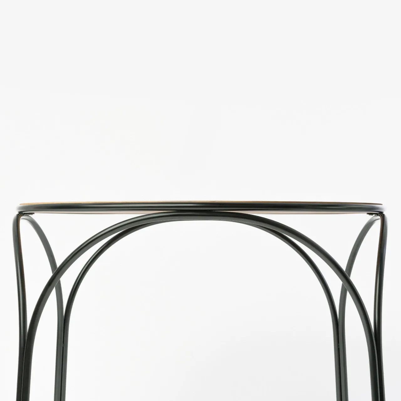 Gebrüder Thonet Vienna GmbH (GTV) – Wiener GTV Design Bistro Tables<Ample Green Outdoor Bistrot Table by Nichetto Studio