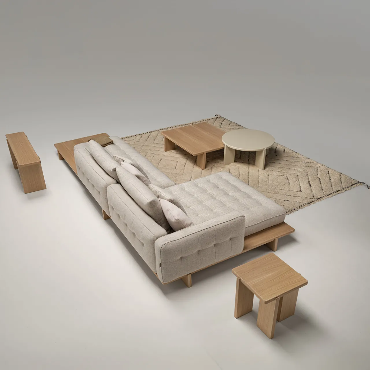 Ferri 1956 Sofas<Amsterdam L-Shaped Beige Sofa with Wood Base