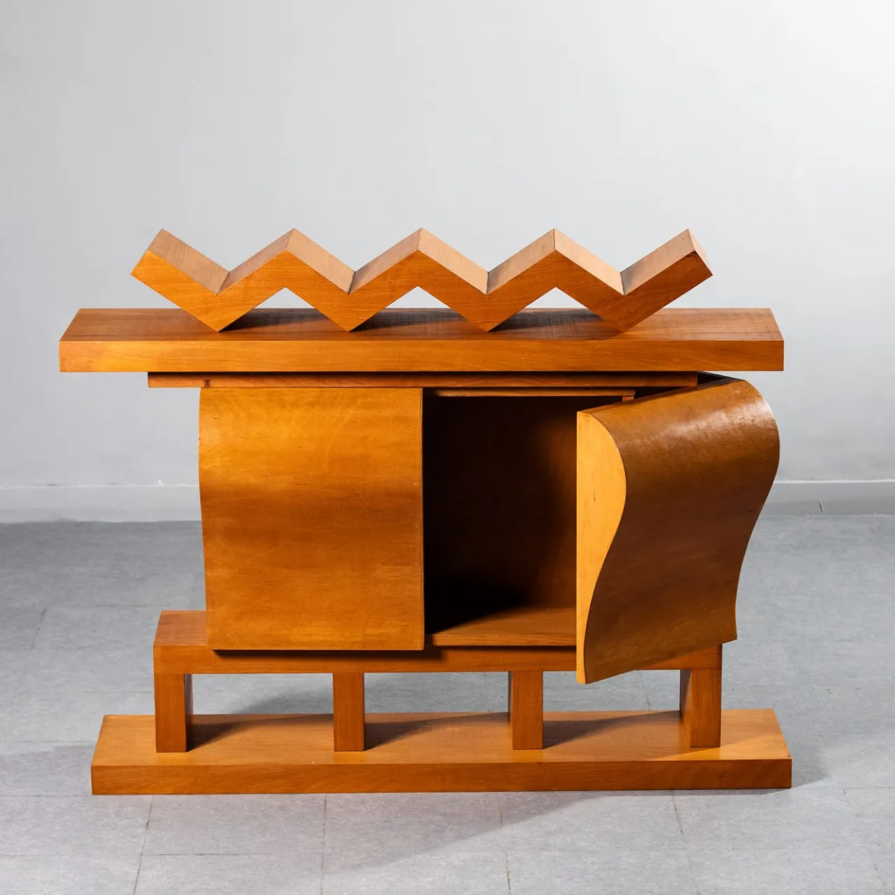 Paolo Pallucco Cabinets<Annalou E La Fata Verde Orange Oak Cabinet