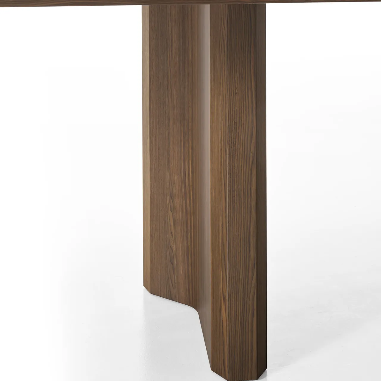 Franco Bianchini Dining Tables<Anthem Oak Wood Dining Table