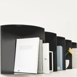 Marco Ripa Shelves<Aperture Black Shelf by Roberto Cicchinè
