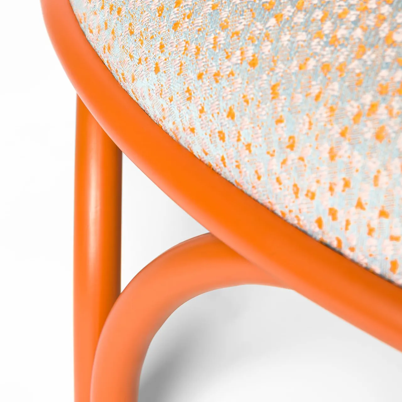 Gebrüder Thonet Vienna GmbH (GTV) – Wiener GTV Design Ottomans & Poufs<Arcadia Orange Pouf