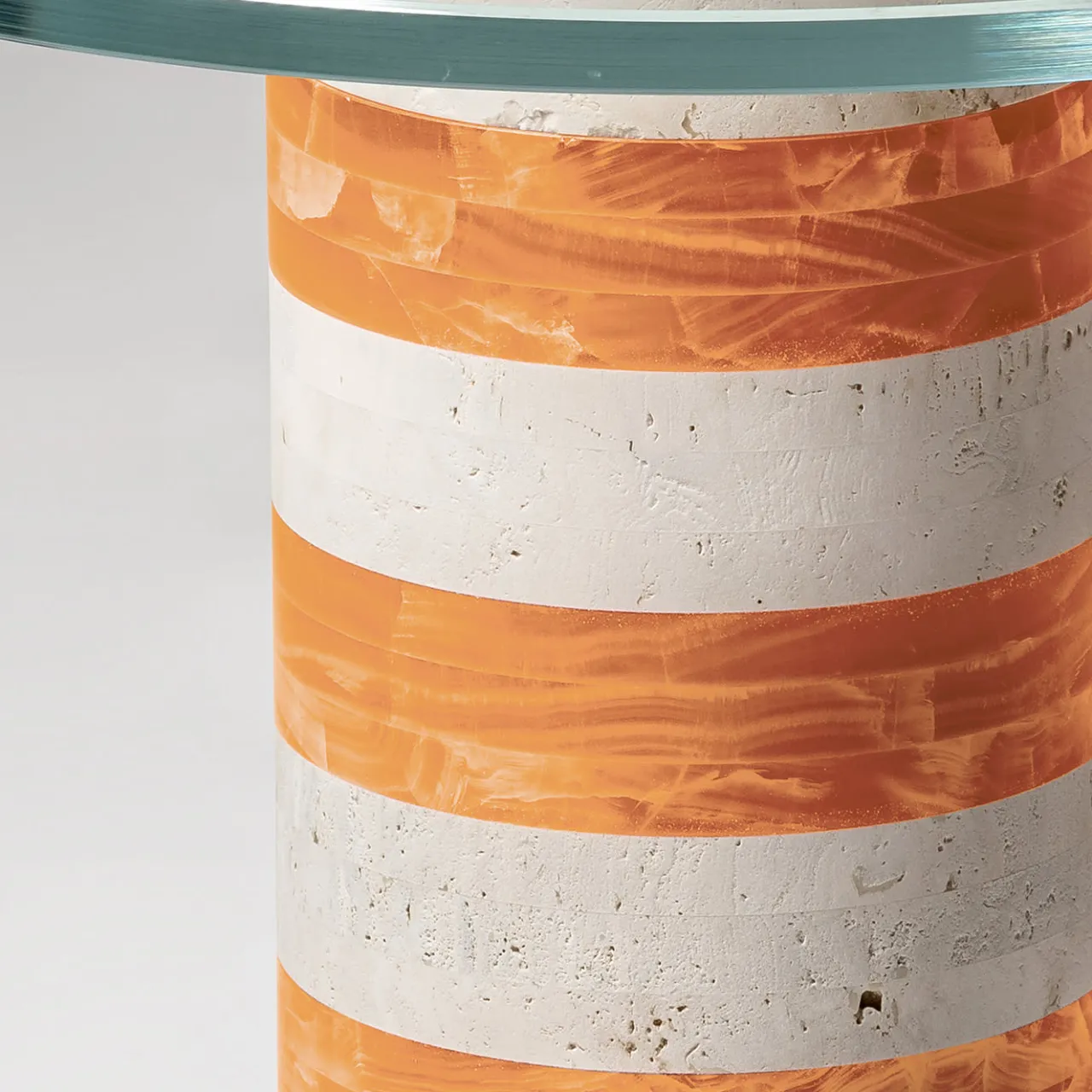 Budri Consoles<Architexture Console by Patricia Urquiola