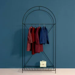 Lispi Coat Stands<Armadieri Black Iron Clothes Rack by Giulio Iacchetti