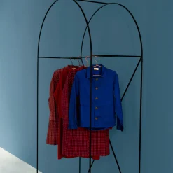 Lispi Coat Stands<Armadieri Black Iron Clothes Rack by Giulio Iacchetti