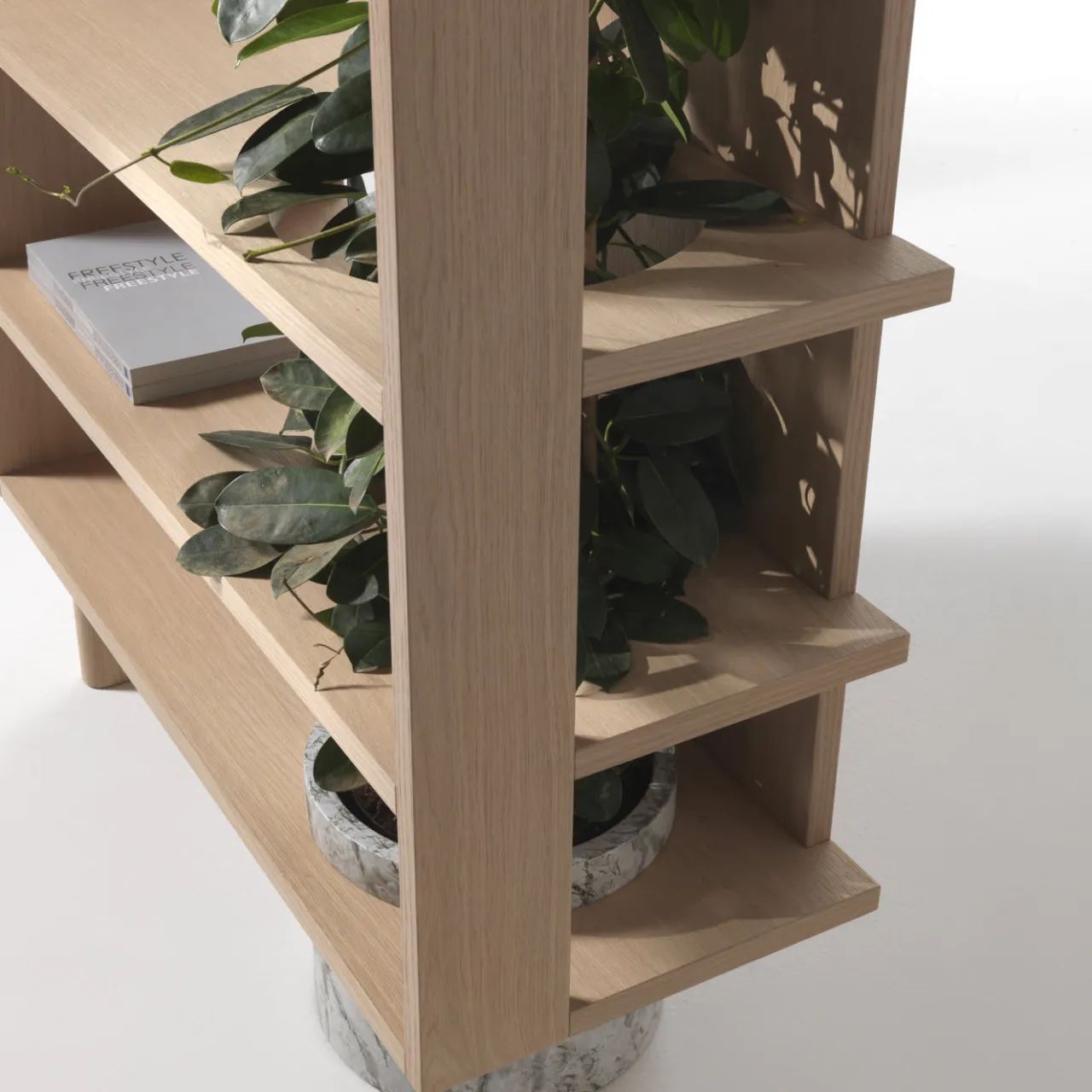 Durame Bookcases<Asteroid Bookshelf