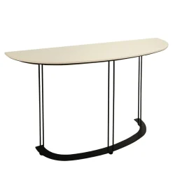 Garbarino Collections Consoles<Aureola cream lacquered and black matte console