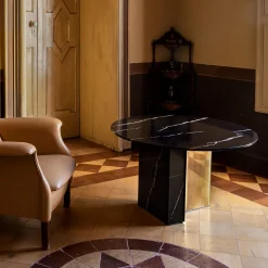 L'Eccesso Side Tables<Barso Sahara Noir Marble Side Table by Paolo Ciacci