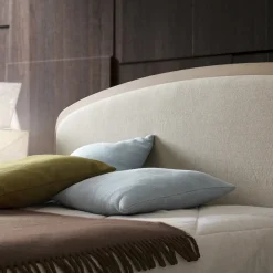 Modesign Beds<Battlò Bed in Canaletto Walnut Wood With Linen Upholstery