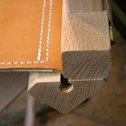 Dario Alfonsi Chairs<Beige Leather Director's Chair