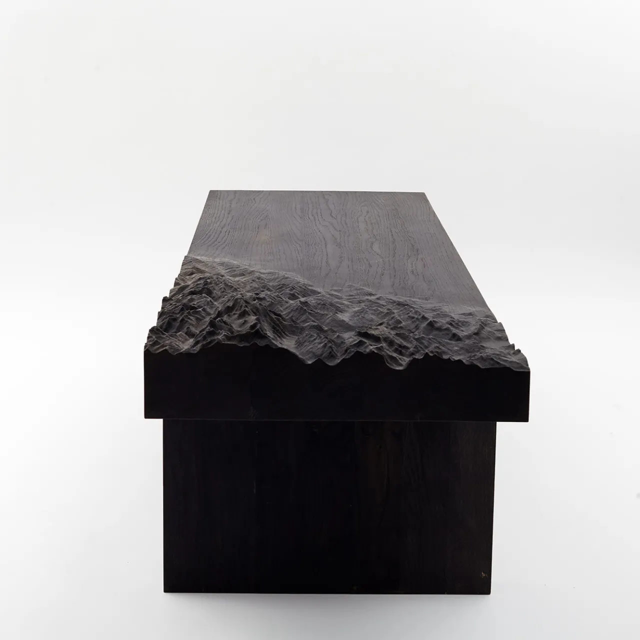 Dolomitisch Benches<Belvedere Topographic Bench #2 designed by Riccardo Vendrami
