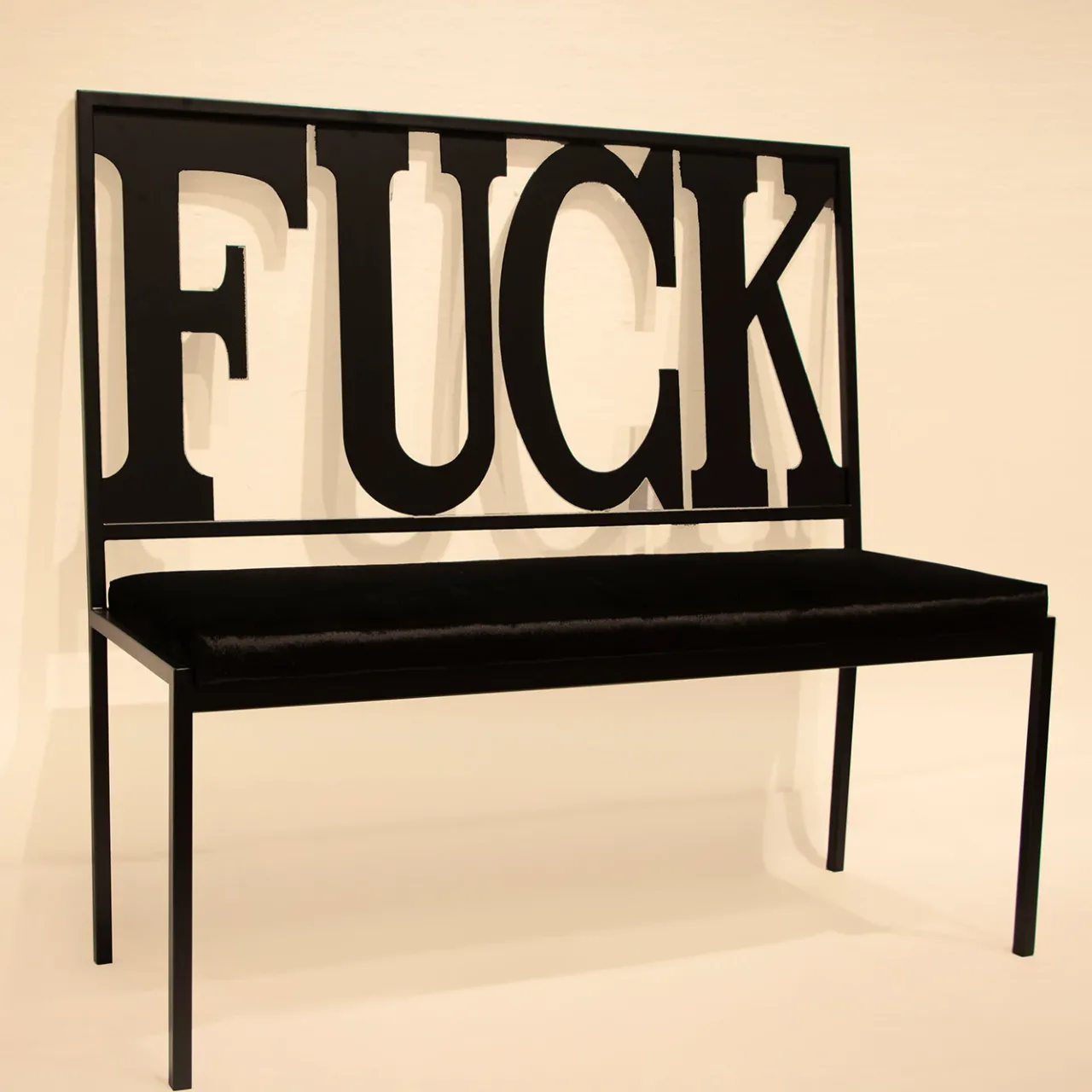 Giulia Ligresti Benches<Black F**k Bench