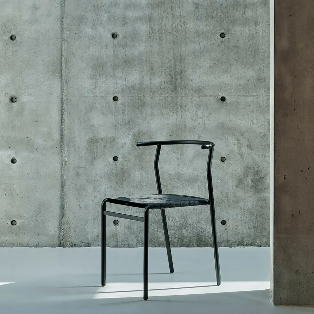 Baleri Italia Chairs<Black Stackable Chair with Lasten Seat