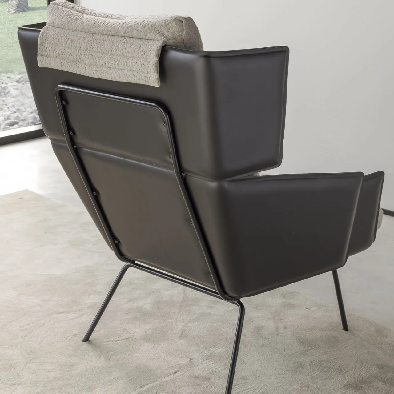 Ferri 1956 Lounge Chairs<Blade Fiberglass High Lounge Chair by Palomba Serafini