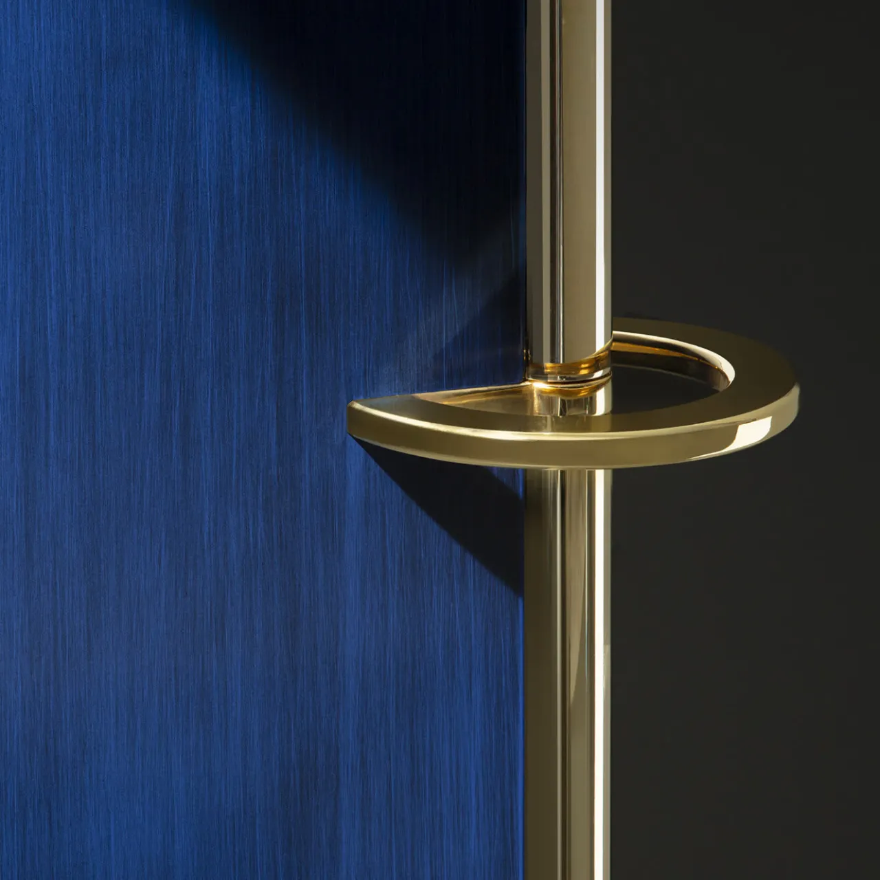 Exto Cabinets<Blue Clockwork Cabinet by Lanzavecchia+Wai