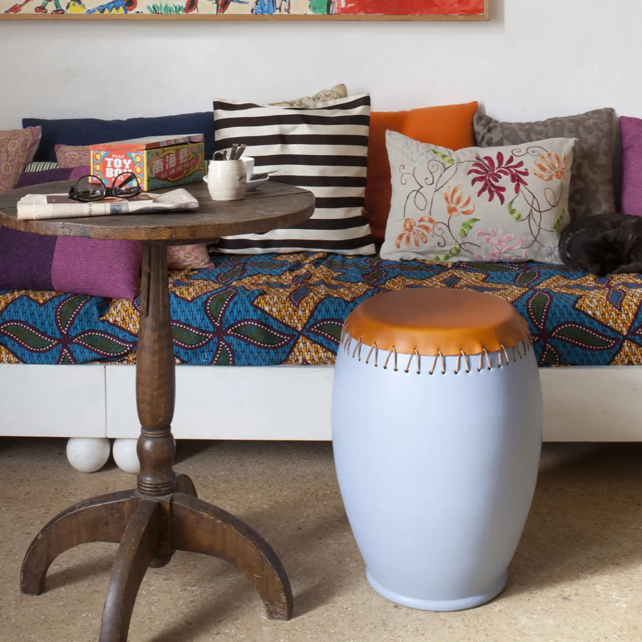 Oscar Maschera Stools<Bombo Azure Stool by Nestor Perkal