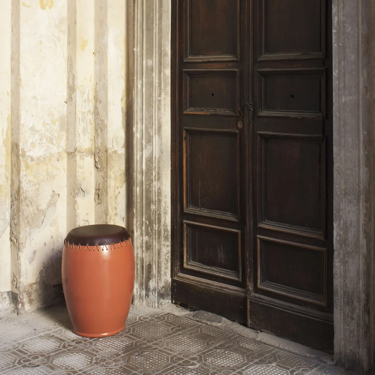 Oscar Maschera Stools<Bombo Brown and Red Stool e by Nestor Perkal