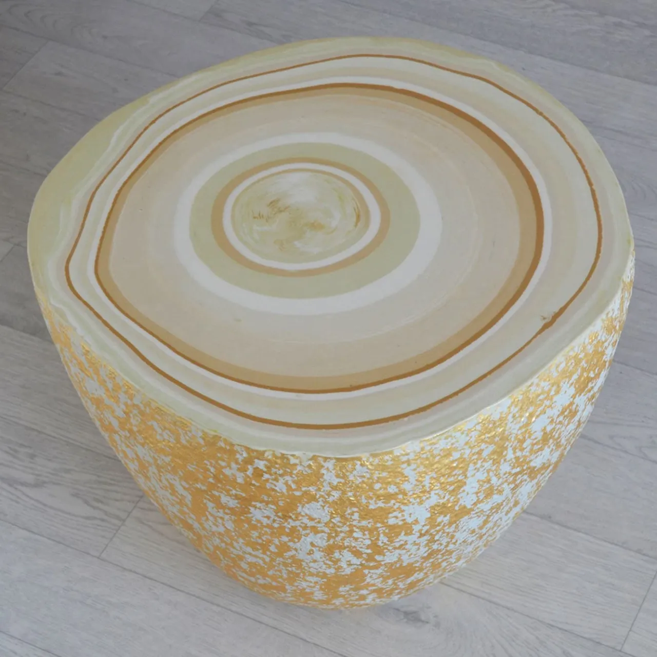 Cupioli Coffee Tables<BonBon Irregular Golden & Beige Coffee Table #2