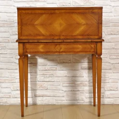 Vangelista 1960 Desk & Writing Tables<Bonher-du-Jour Walnut Desk