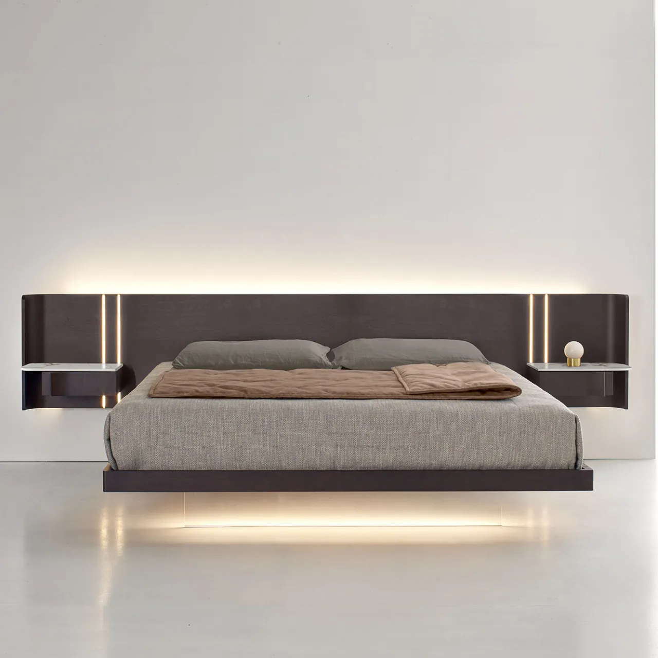 Modesign Beds<Book Bed in Walnut with Calacatta Ceramic and Glass Accents