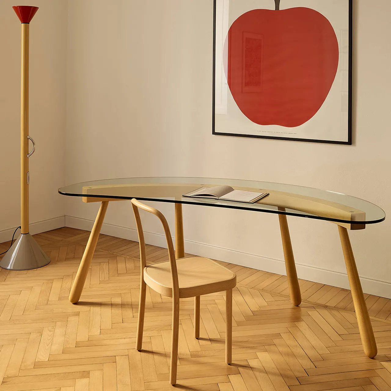 Gebrüder Thonet Vienna GmbH (GTV) – Wiener GTV Design Desk & Writing Tables<Boomerang Curved Transparent Glass Desk by Enzo Mari