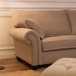 Mantellassi 1926 Sofas<Borghese Two-Seater Beige Sofa