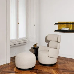 Somaschini Armchairs<Boris Beige Armchair by Dainelli Studio