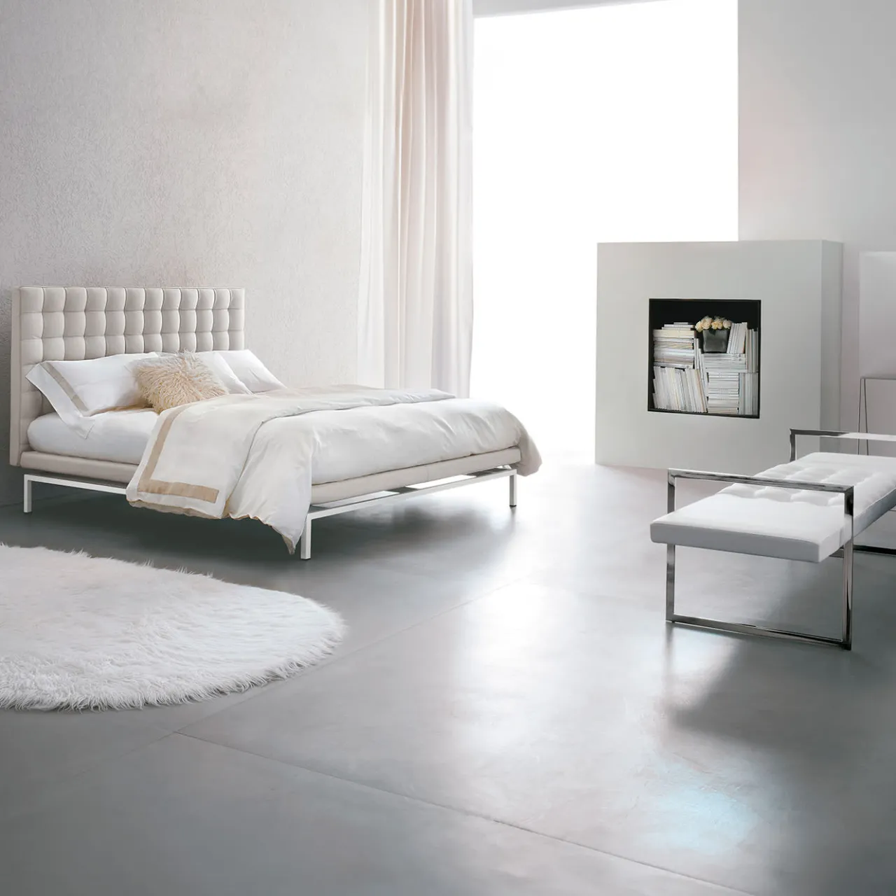 Alivar Beds<Boss Bed Low by Bruno Rainaldi