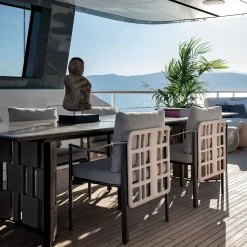 Giorgetti Outdoor Dining Tables<Break Outdoor Dining Tables by Ludovica+Roberto Palomba