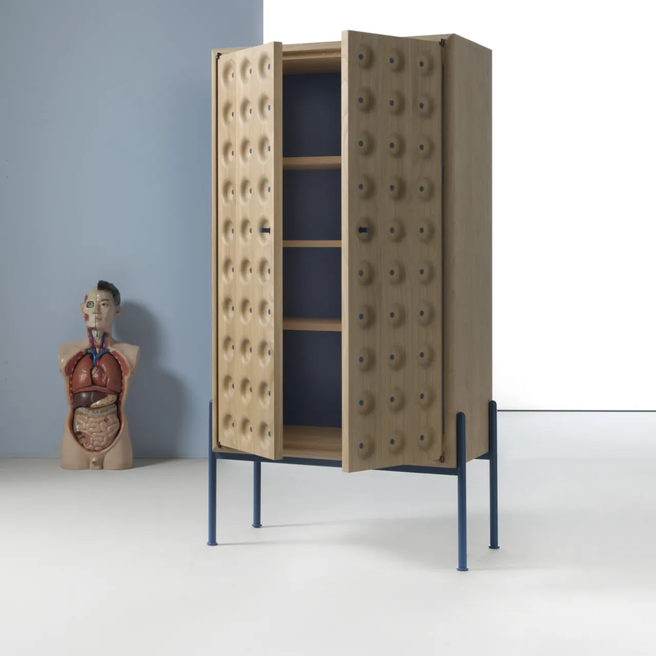 Durame Cabinets<Breathe Chestnut Cabinet