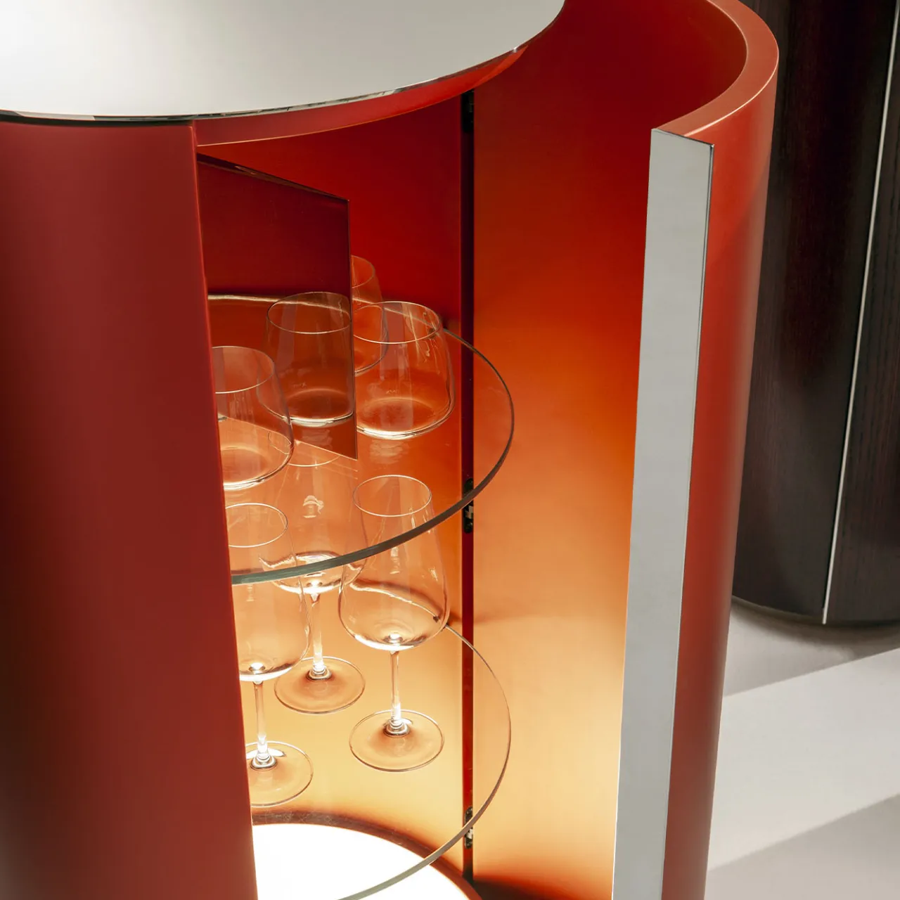 Laura Meroni Cabinets<Brushed Red Cylindrical Cabinet