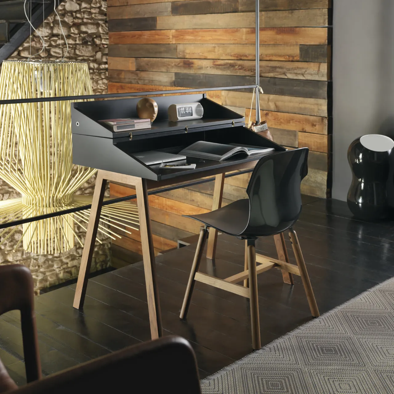 Horm Desk & Writing Tables<Bureau Black Writing Desk by Esa Vesmanen
