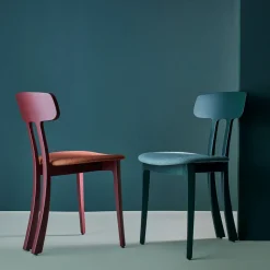 Chelini Chairs<C One Matte Red Chair
