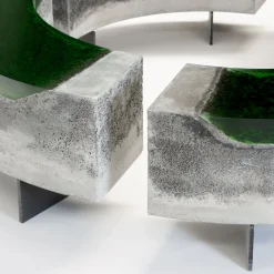 Draga & Aurel Benches<Cala bench resin and concrete top R18