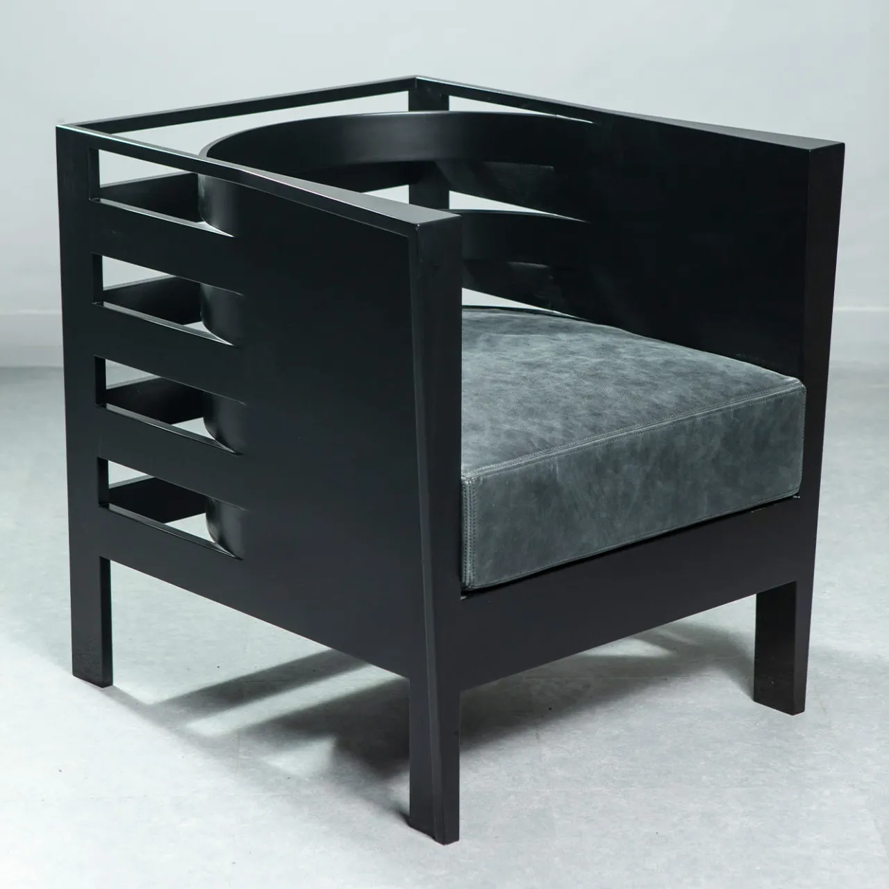 Paolo Pallucco Armchairs<Calma Di Vento Eco-Leather Armchair