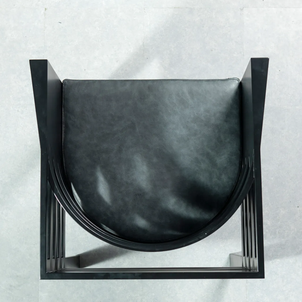 Paolo Pallucco Chairs<Calma Di Vento Eco-Leather Chair