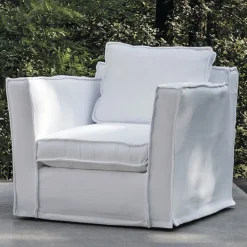 Villevenete Outdoor Armchairs<Cayo Largo White fabric with Cushions Outdoor Armchair