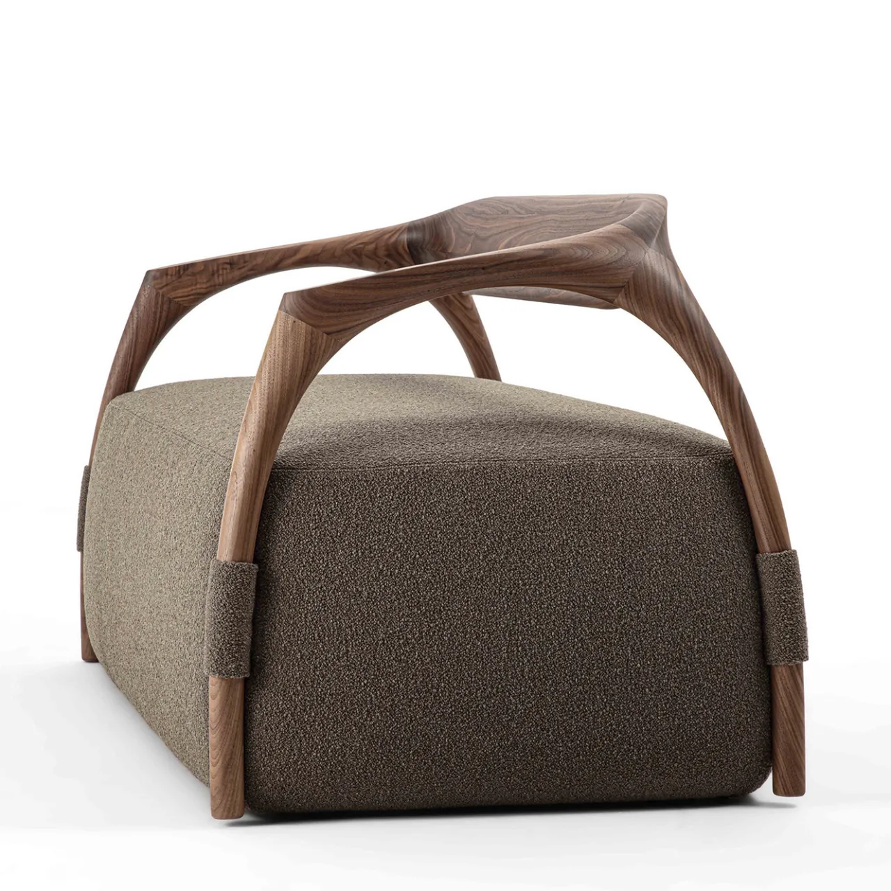 Durame Sofas<Chassis Wood Frame and Brown Fabric Sofa