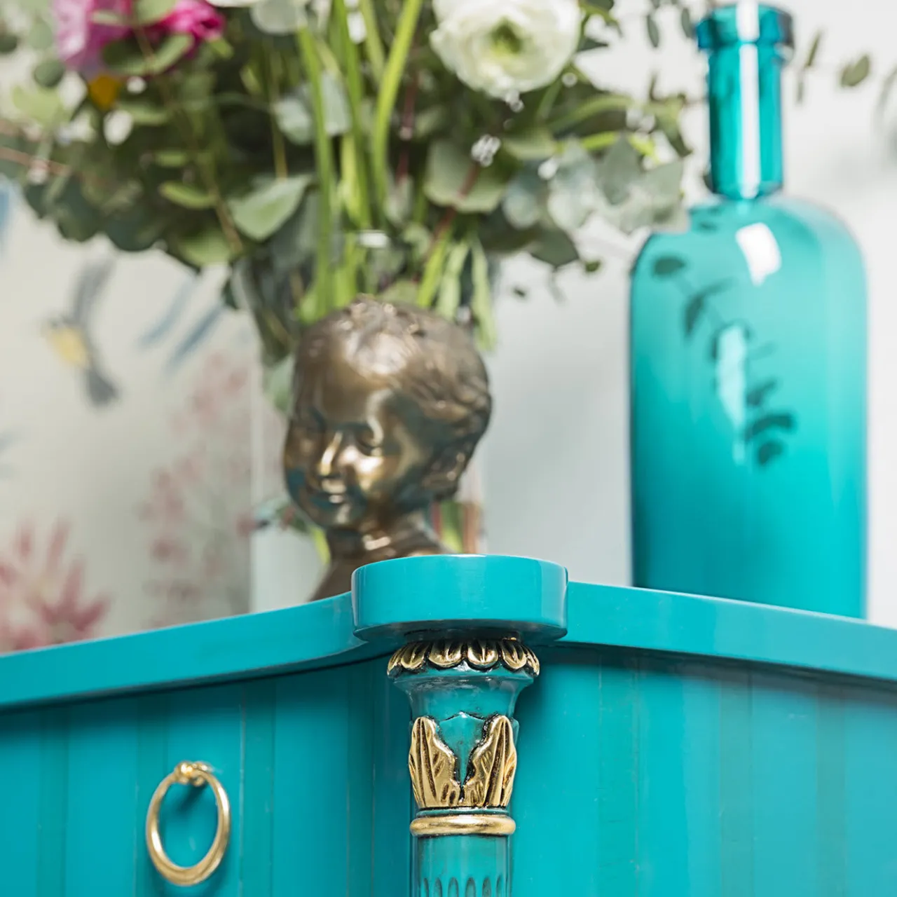 Salda Dressers<Chest of drawers Blue Neoclassical style