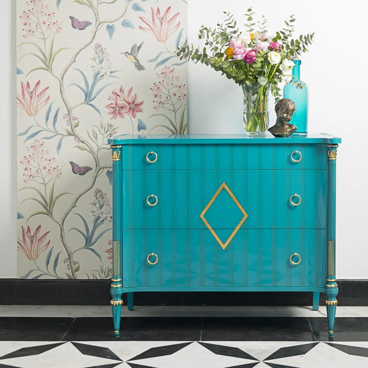 Salda Dressers<Chest of drawers Blue Neoclassical style